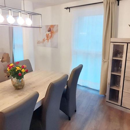 Modern Apartment In Cureghem Anderlecht 134 M² + Terrace ブリュッセル エクステリア 写真